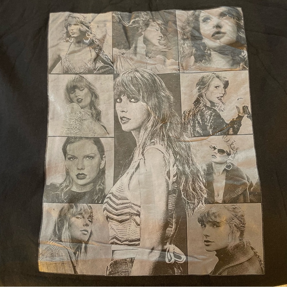 Taylor Swift Women’s The Eras Tour Pullover Crewneck Sweatshirt